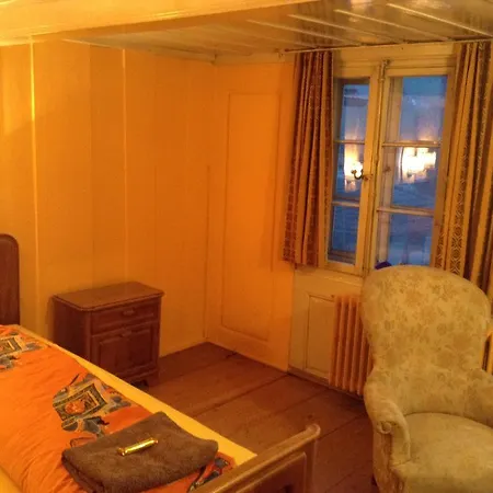 Holiday home 200 Year Old Swiss House *