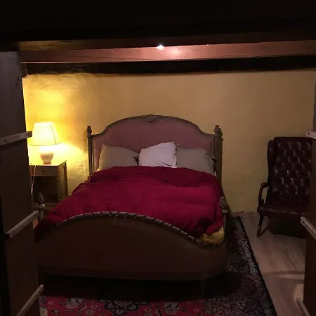Holiday home 200 Year Old Swiss House
